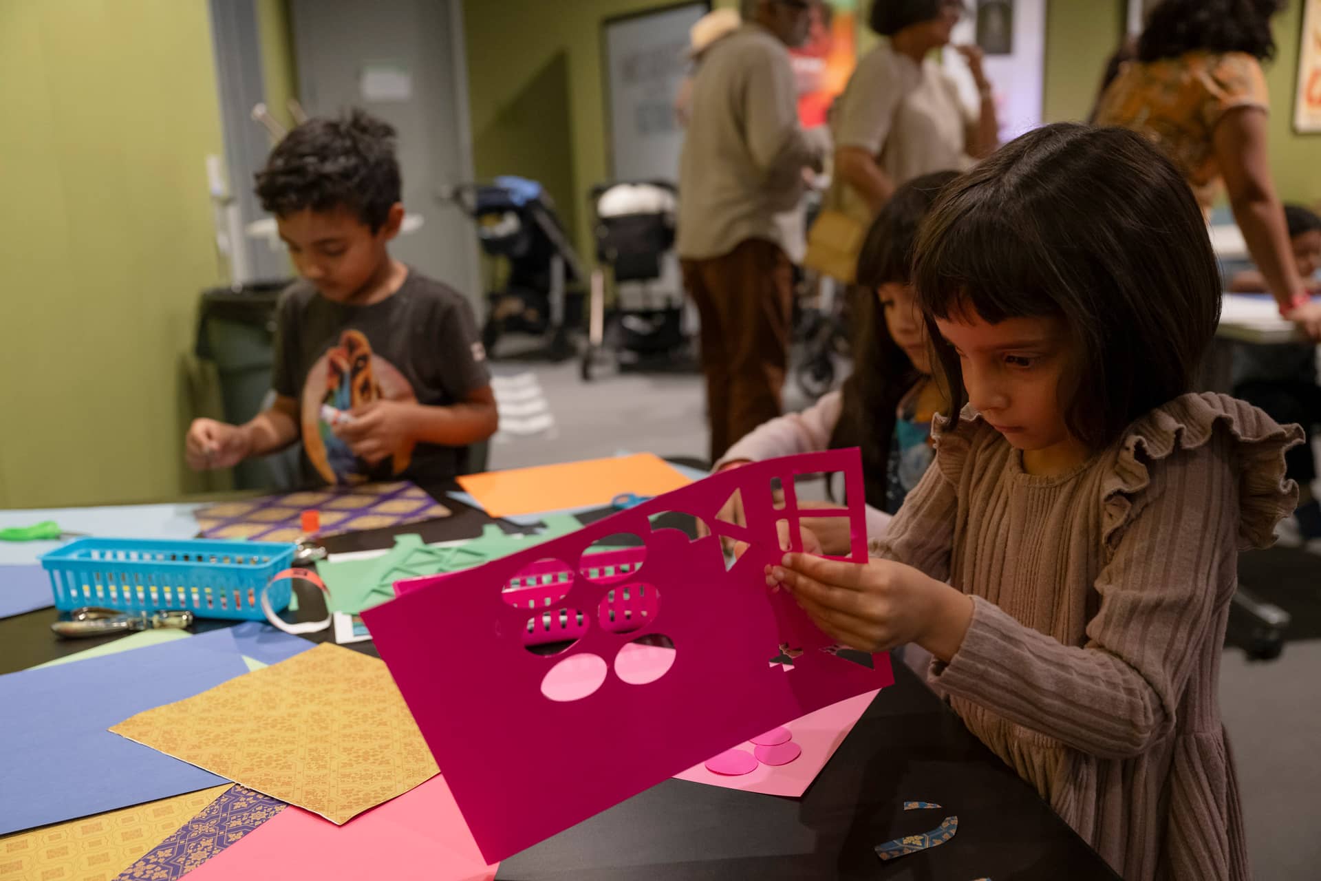 Drop-In Workshops for Families: Miniature Set Design