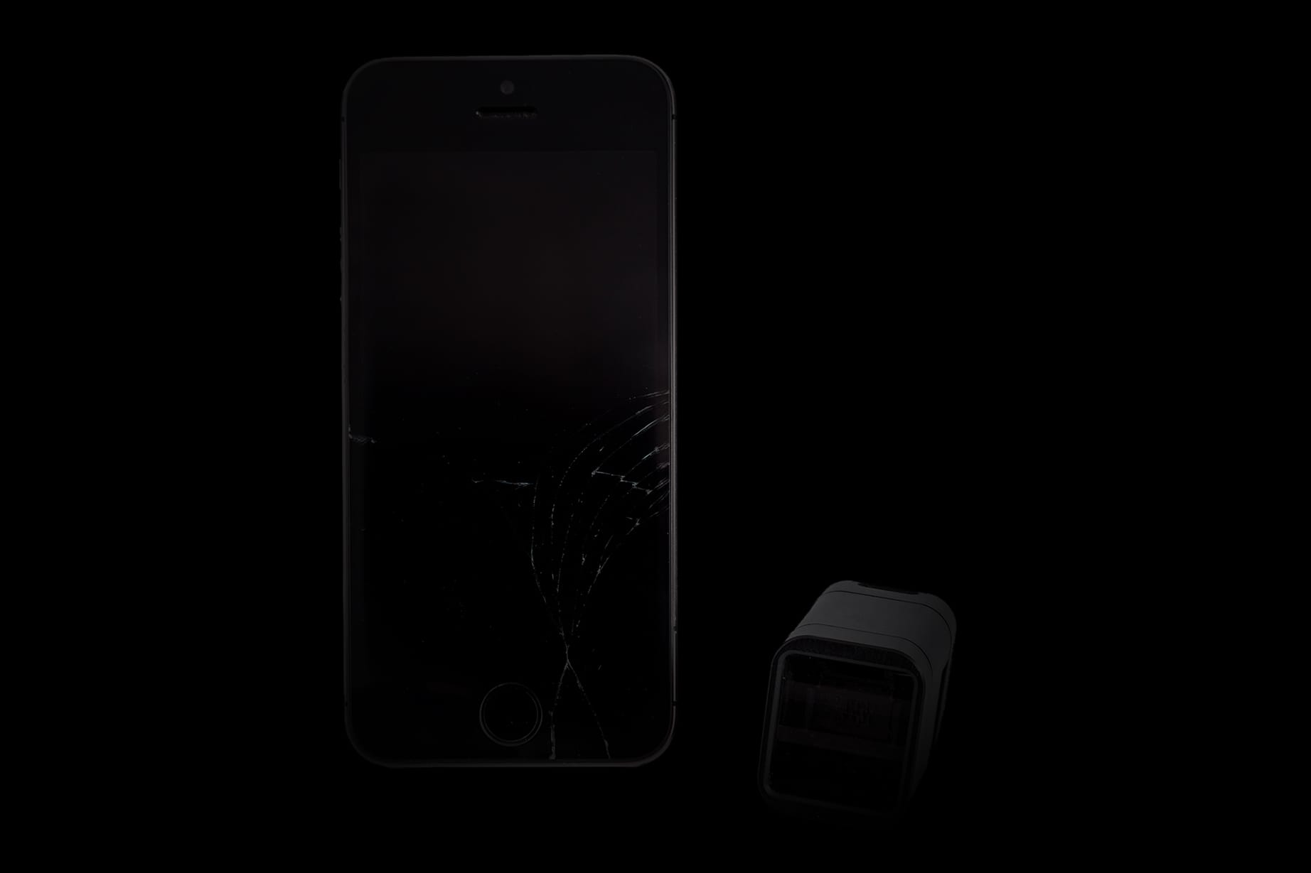 iPhone 5S 64GB with Anamorphic Adaptor Lens
