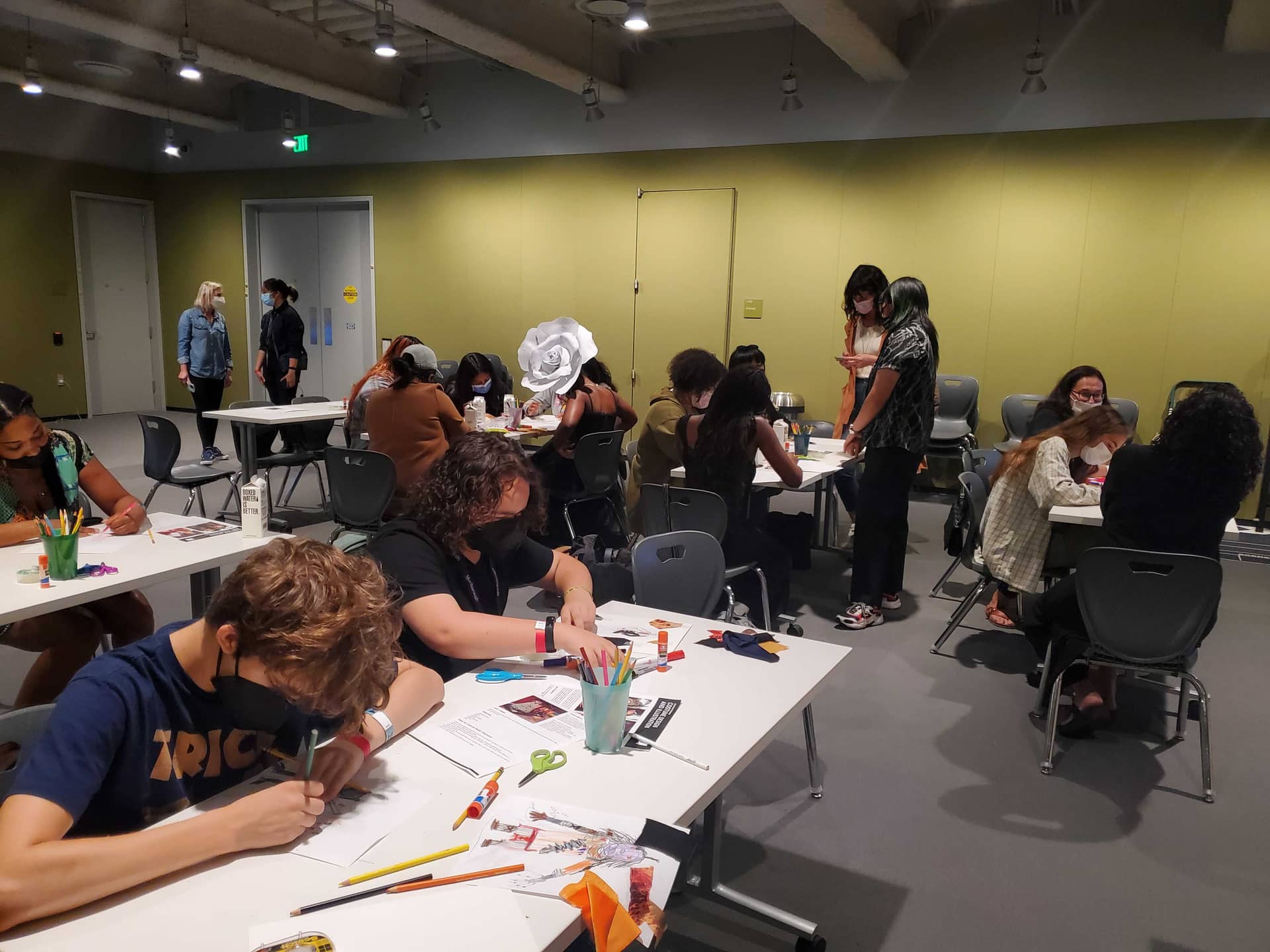 Drop-In Workshop for Teens: Miniature Set Design