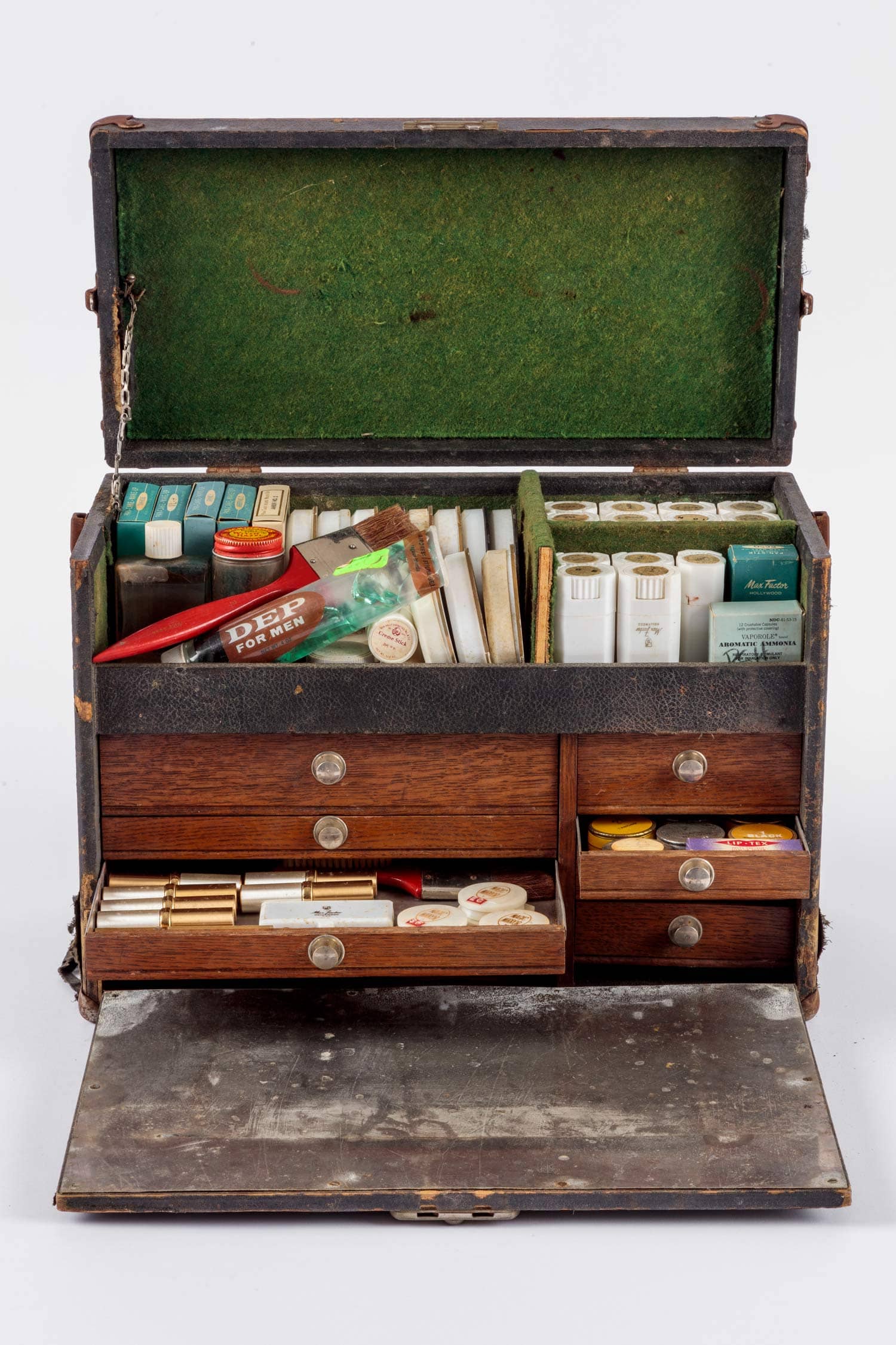 Makeup kit used by William Tuttle. Academy Museum of Motion Pictures. Gift of the Teresa Tuttle Trust, 2008. Photo by Joshua White, JWPictures/ ©Academy Museum Foundation