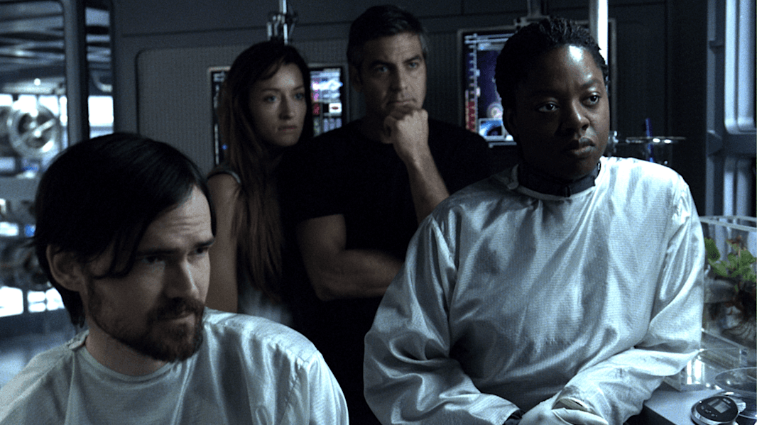 Aug31 SOLARIS Neon1MHL