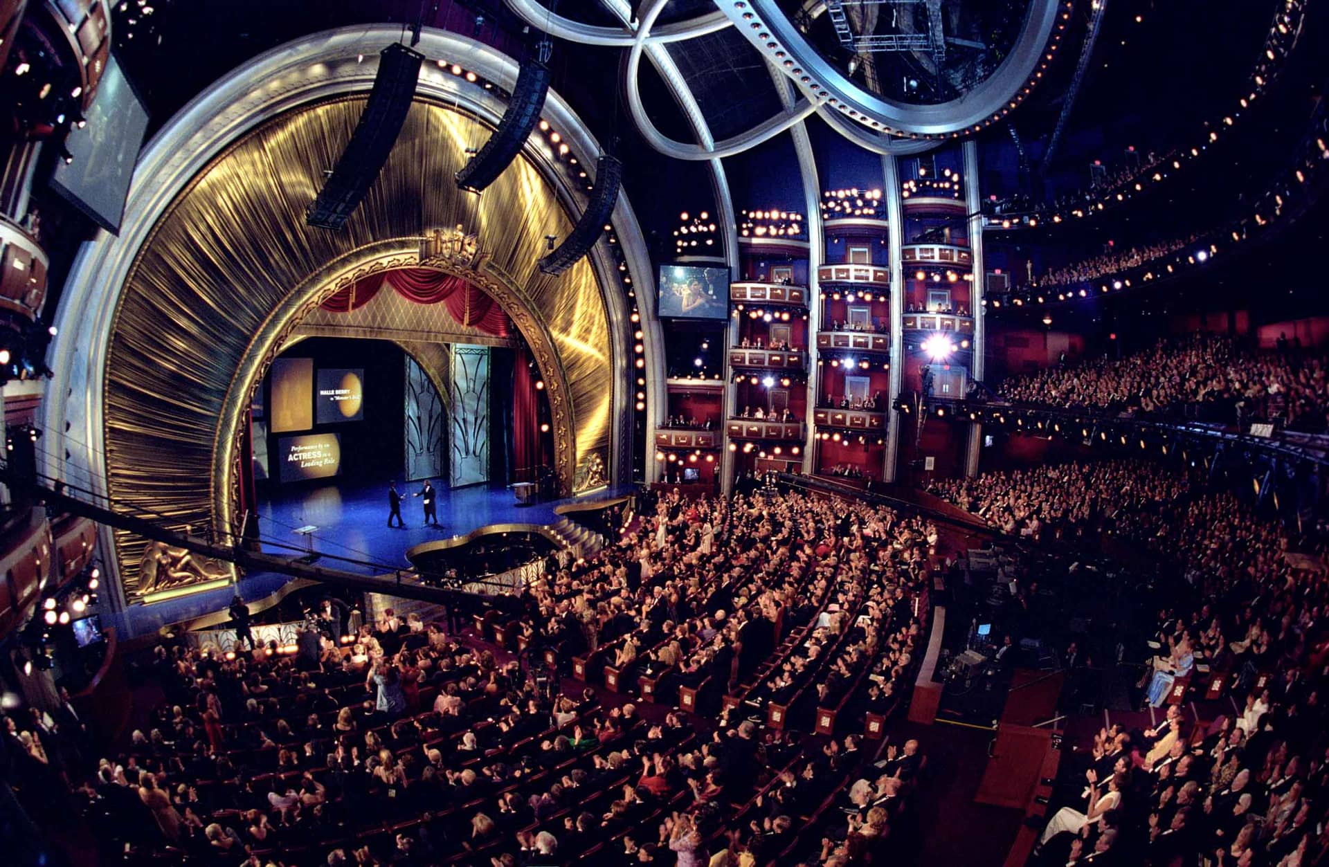 The interior of the Kodak Theatre during the Academy Awards ceremony, 2001
Courtesy of Academy Awards show photographs, Margaret Herrick Library, Academy of Motion Picture Arts and Sciences, photo: Long Photography