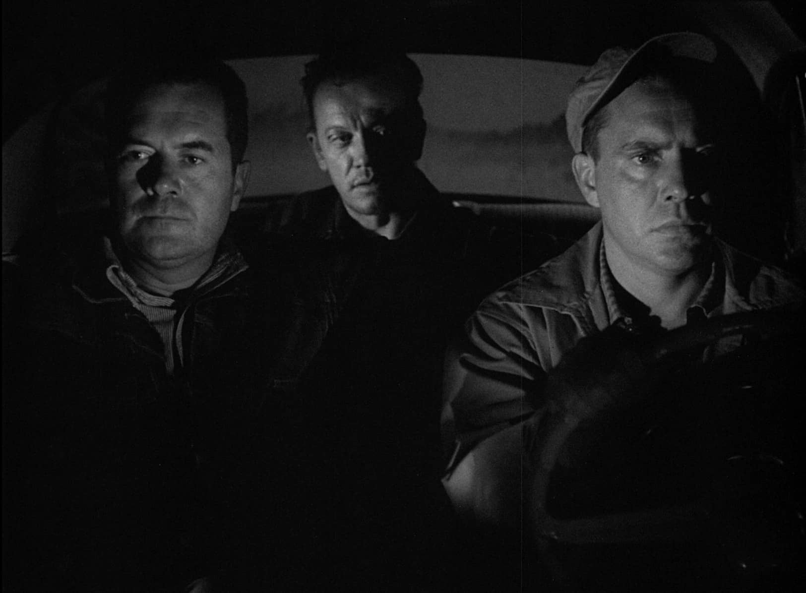 1 Jun29 HITCH HIKER Thrills9