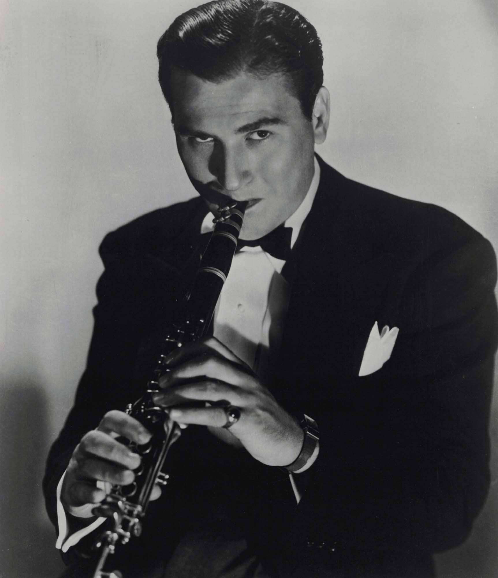 Dec15 ARTIE SHAW PresentPast7