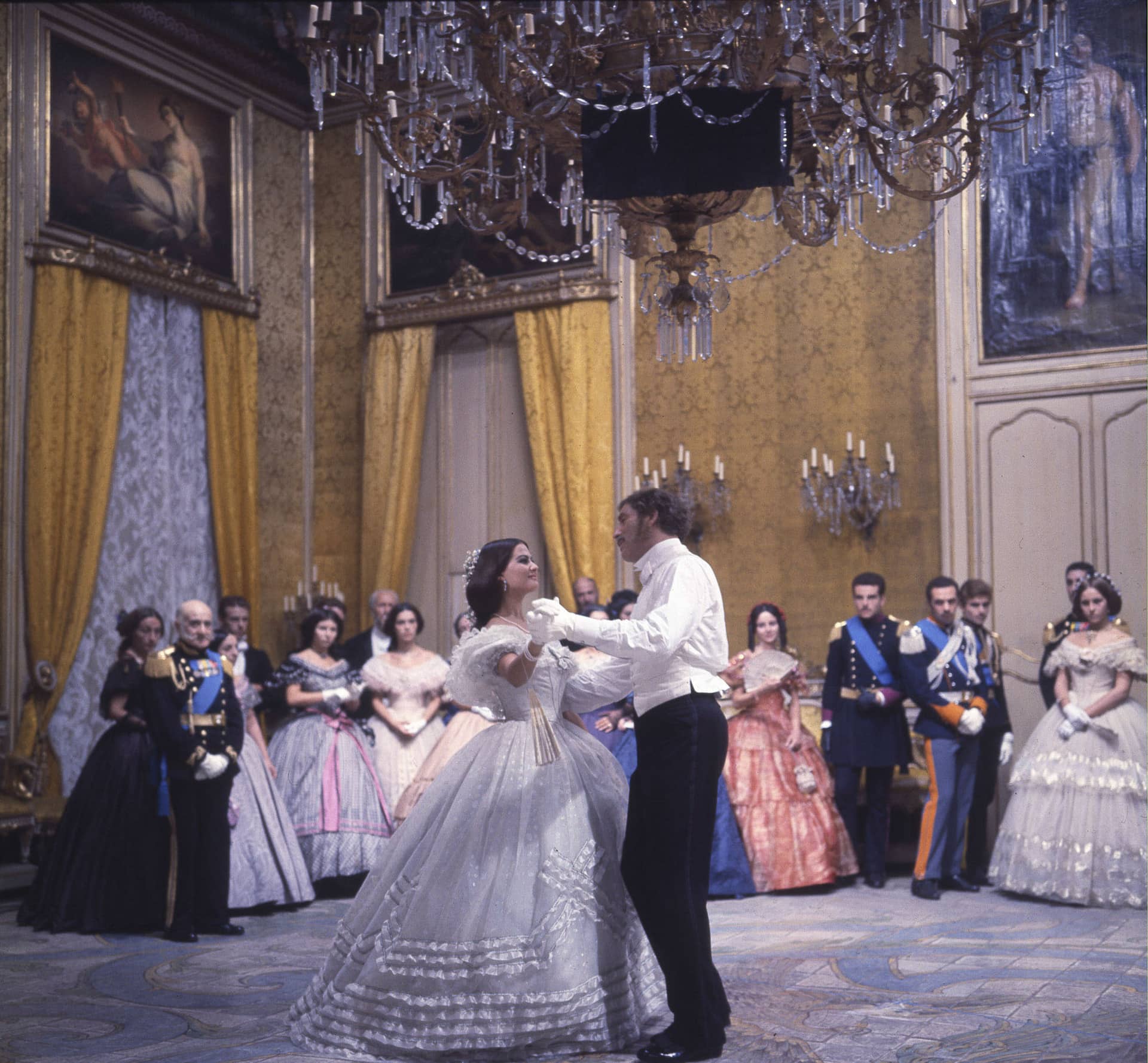 Jun12 LEOPARD BranchSelectsMHL7-banner