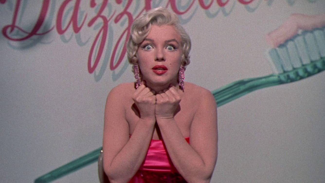 Oct19 SEVEN YEAR ITCH Marilyn8